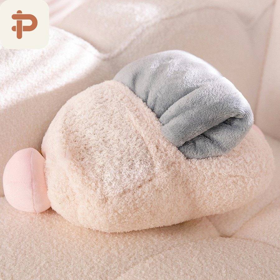 Earmuff Cat Pillow-Blanket