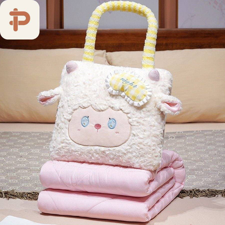 Sheep Tote Pillow-Quilt 2-in-1