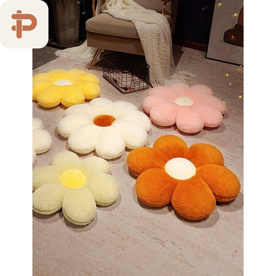 Faux-Fur Daisy Seat Cushion, 35–55 cm